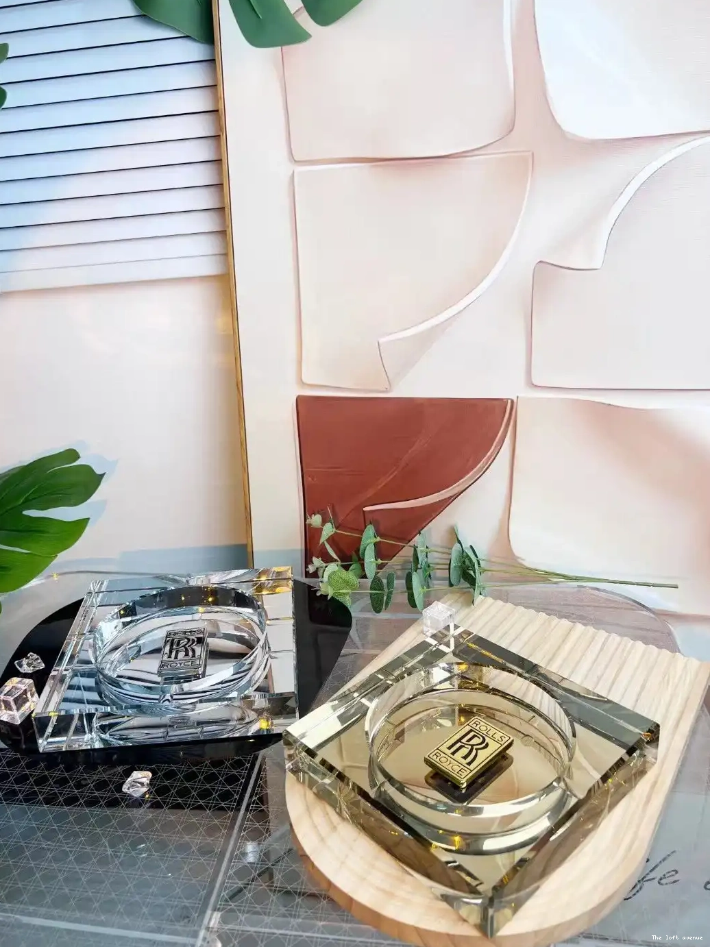 ROLLS ROYCE SQUARE ASHTRAY 0707